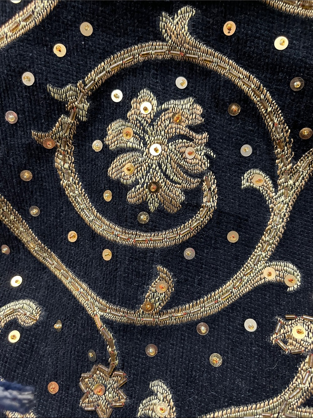 Hand Crafted Black Shoulder Bag with Gold Embroidery and Sequins NWOT - Picture 6 of 9